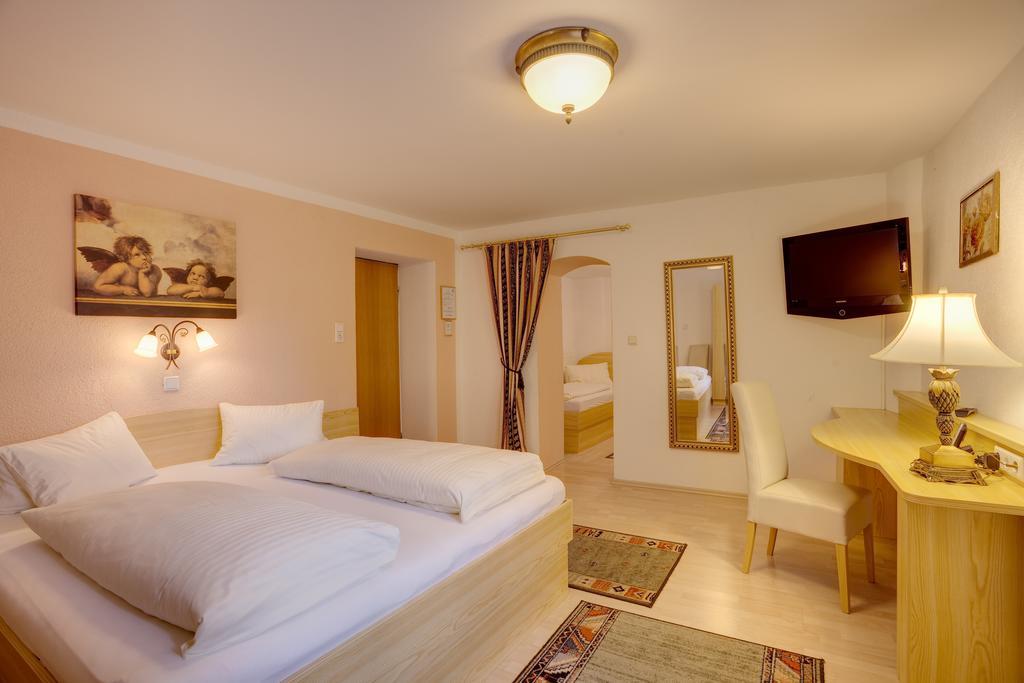 Cityhotel Schwarzer Baer Ίνσμπρουκ Δωμάτιο φωτογραφία
