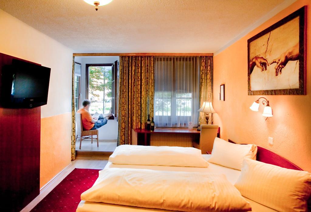 Cityhotel Schwarzer Baer Ίνσμπρουκ Δωμάτιο φωτογραφία